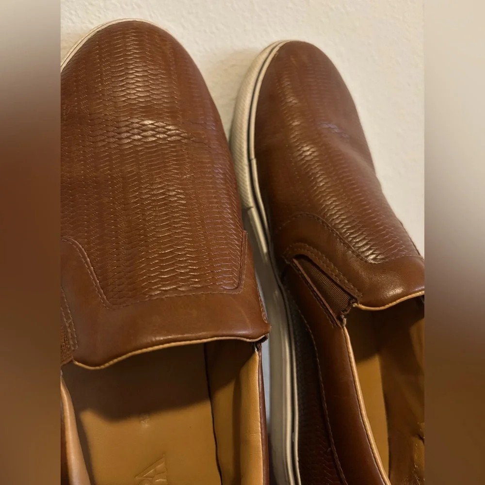 ZARA MENS LEATHER SLIP ON SHOES SZ 9